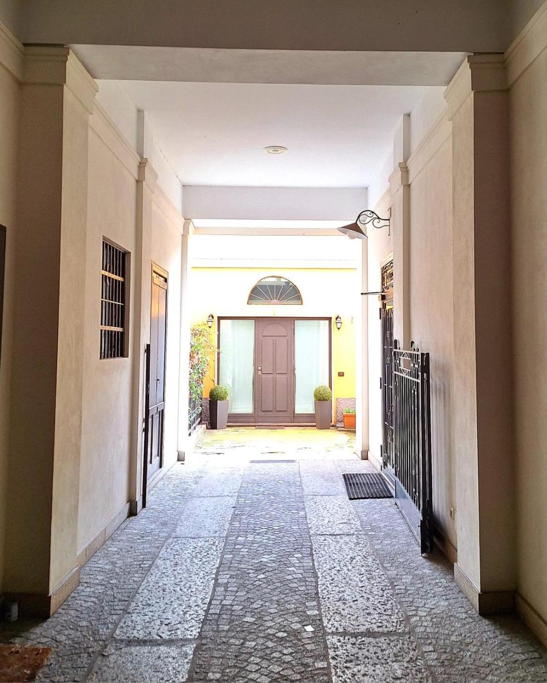 Step Into Milan, Tortona District Apartment
